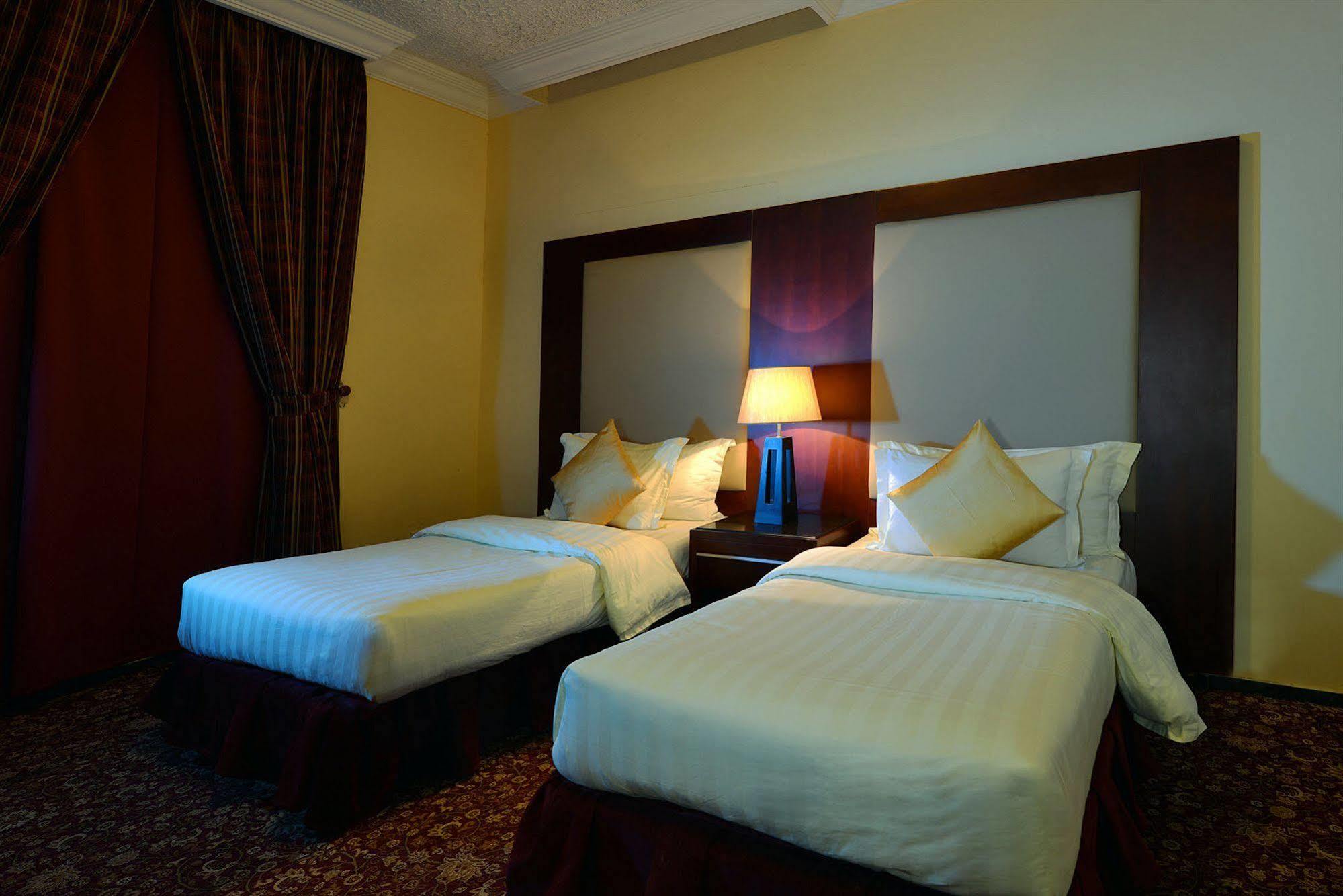 Boudl Palestine Aparthotel Jeddah Exterior foto