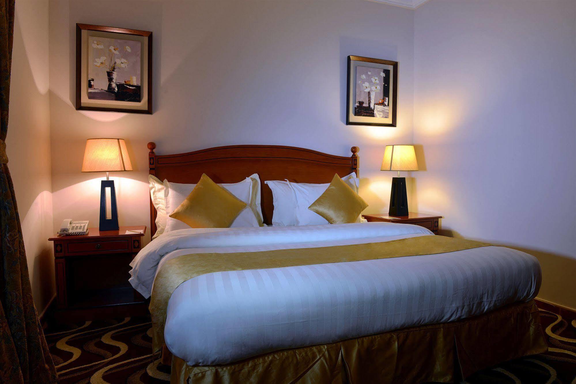 Boudl Palestine Aparthotel Jeddah Exterior foto